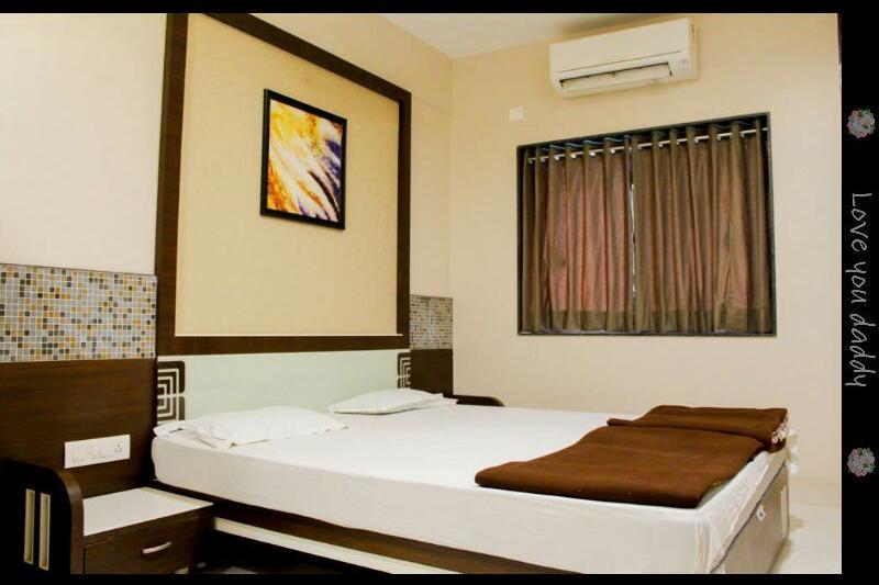 Hotel Oberoi Ahmednagar Bagian luar foto