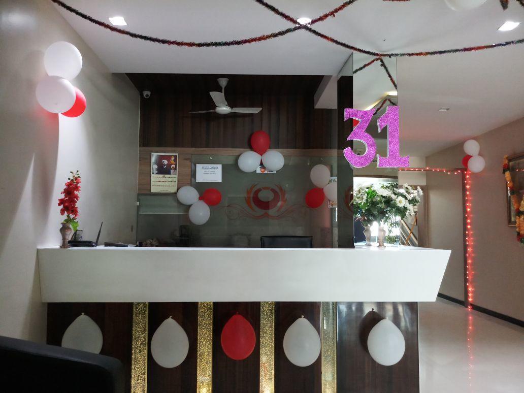 Hotel Oberoi Ahmednagar Bagian luar foto